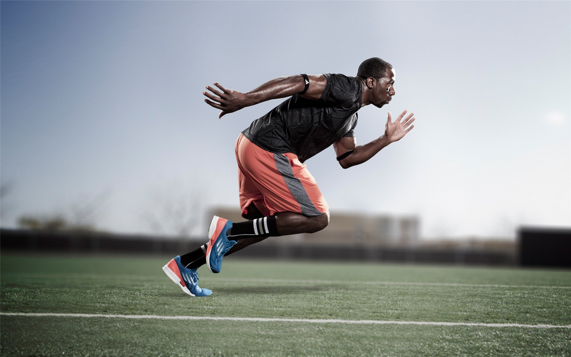 leyu乐鱼体育综合-俱乐部举办技战术公开课 吸引基层教练观摩，技战术训练