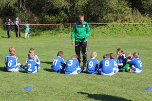 LEYU乐鱼体育官方网站-字母哥持球冲击，德国是否能用团队战术化解？，字母哥持球进攻