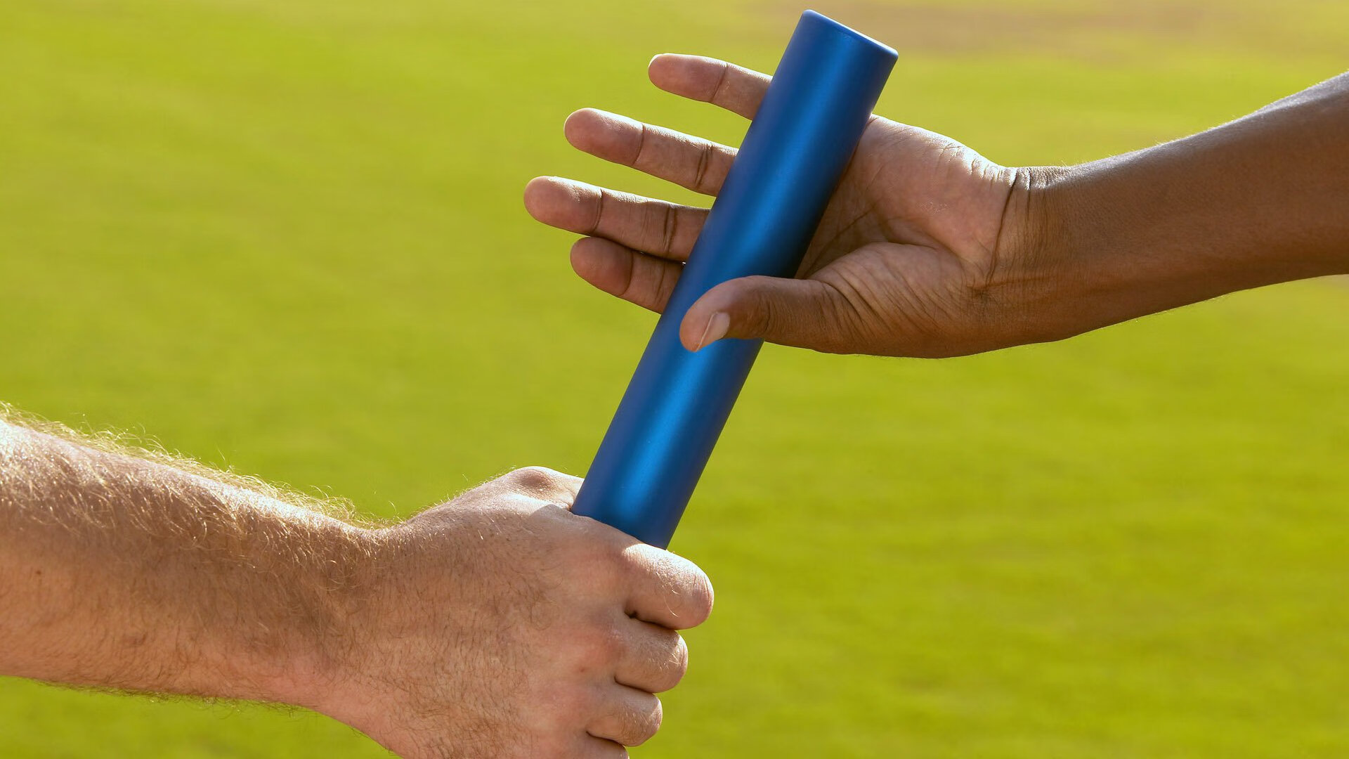 Leyu Sport下载-李昊锁定国足未来一门，王钰栋依然核心，王昊一足球